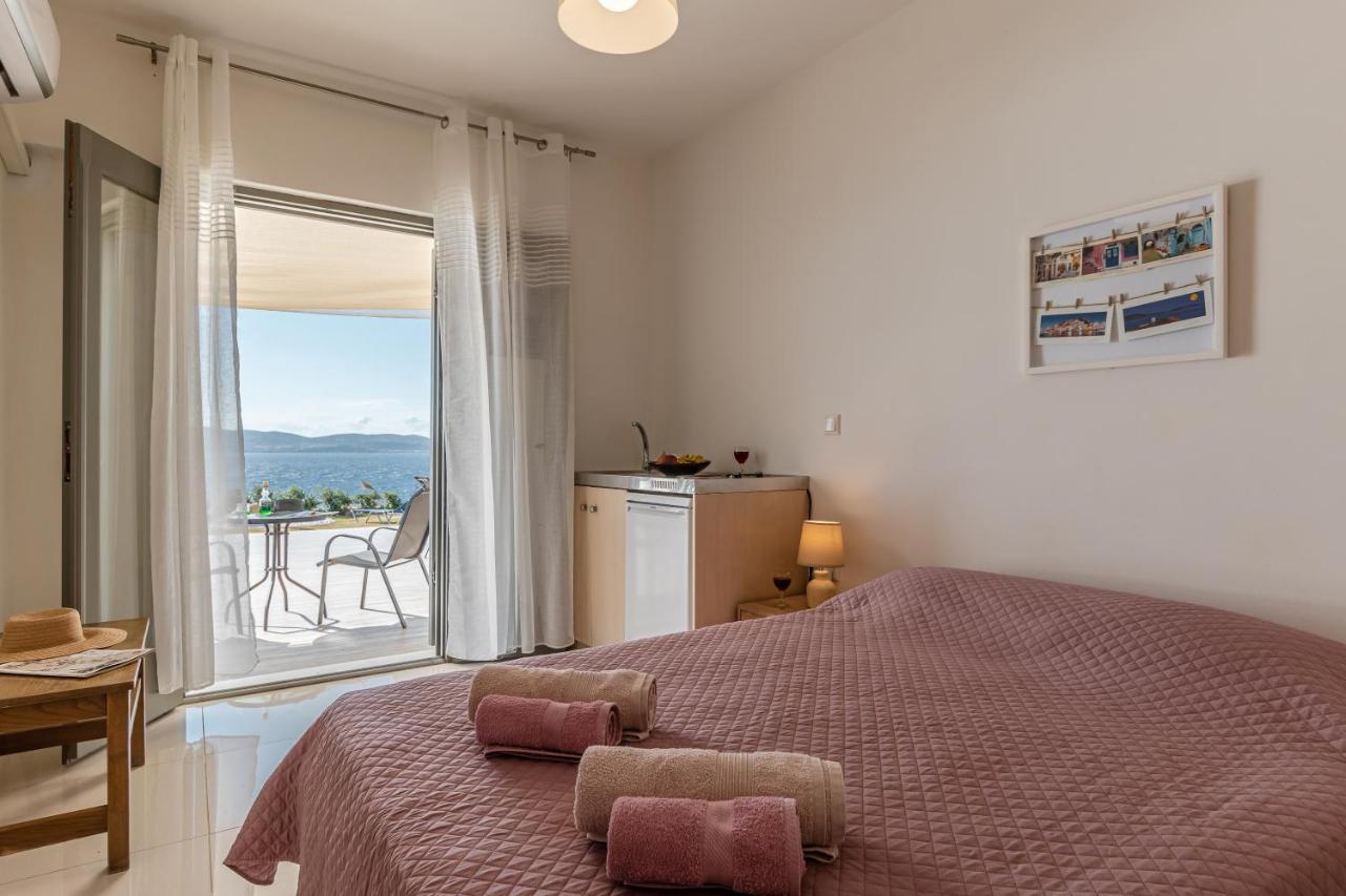 Dionysus House And Ariadne Apartment Стелида Экстерьер фото